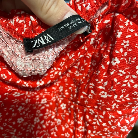Zara top! - Picture 3 of 4